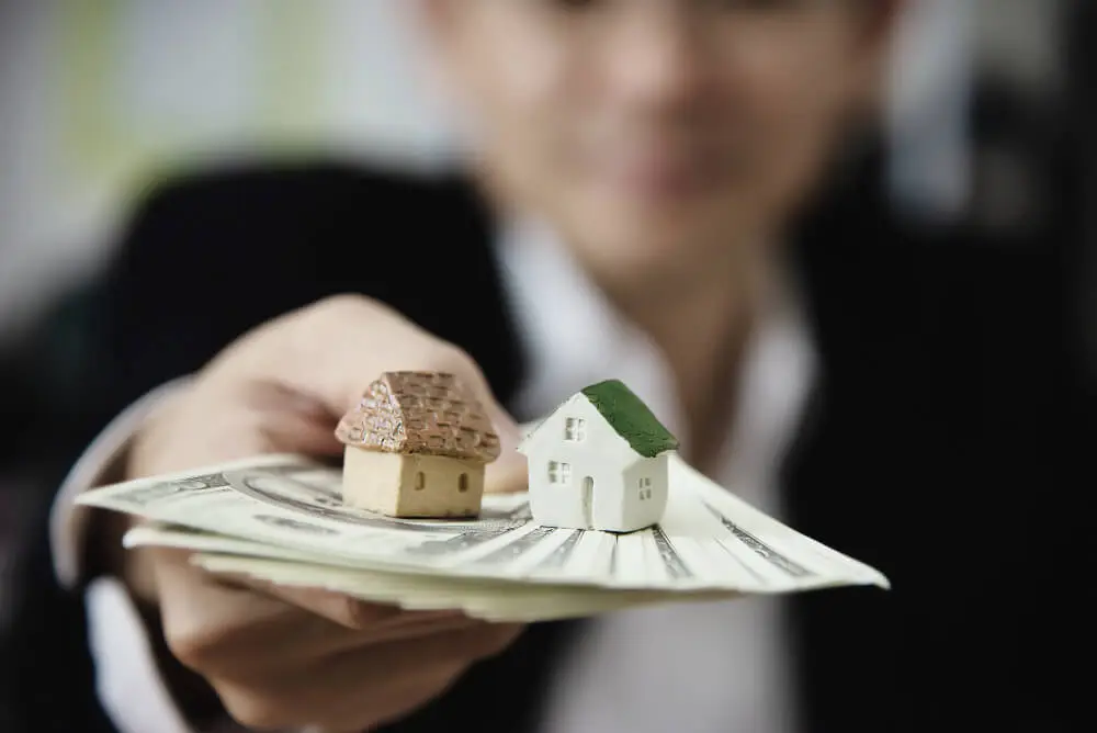 Loan Against Property – Know the Associated Disadvantages & Risks